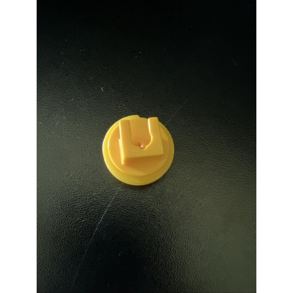 Construx 1980's Fisher Price Replacement part Military‎ 6000 Yellow Inside Wheel